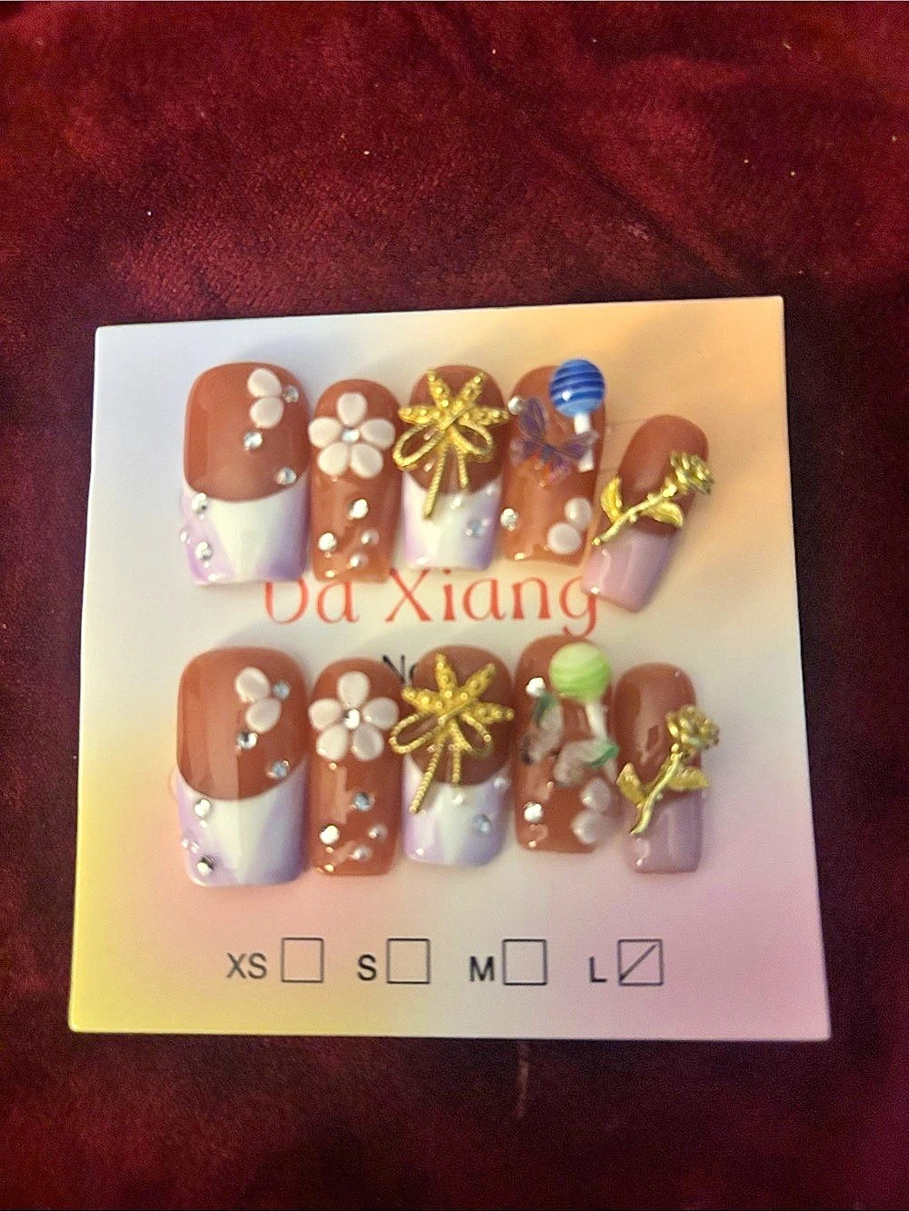Da Xiang Floral Pink & White Press-On Nails
